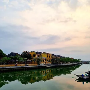 https://hoi-an-center-town.hotelsofhoian.com